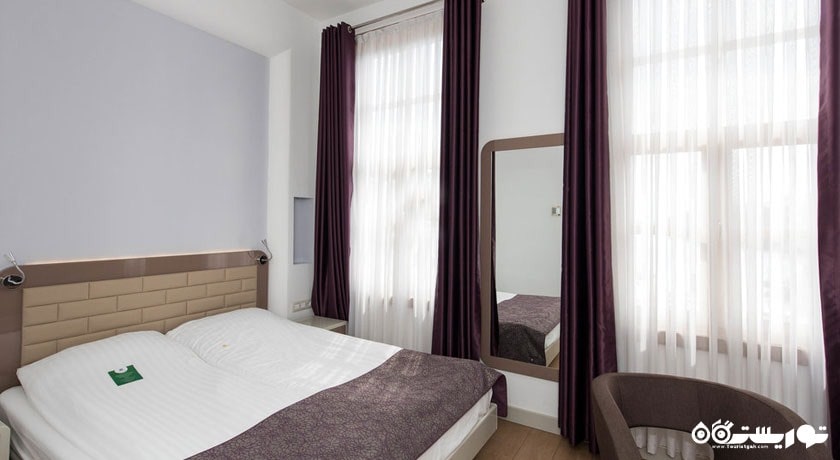 تخت بزرگ اتاق استاندارد 